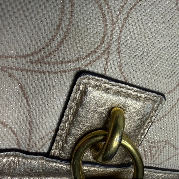 COACH PENELOPE LINEN SIGNATURE TOTE - Picture 10 of 14